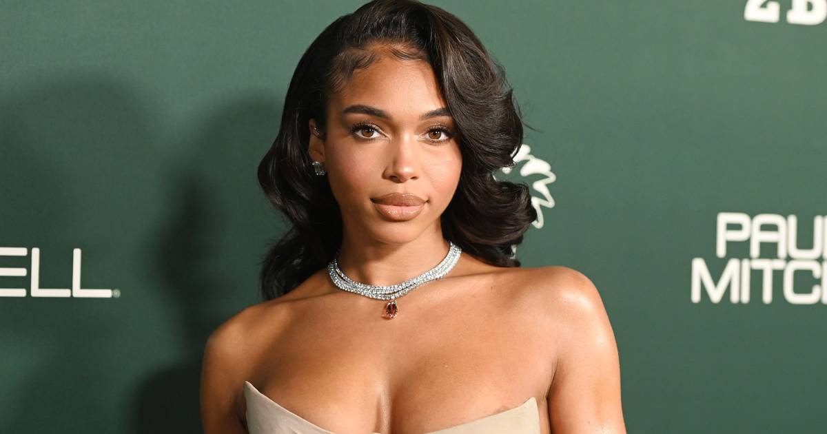 Lori Harvey showcases her toned form as she becomes the face of