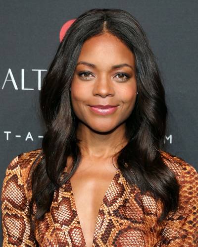 Naomie Harris  - It’s not often we see Naomie Harris on the carpet, but when we do, her hair and makeup are always winning.  (Photo: Neilson Barnard/Getty Images for Target)