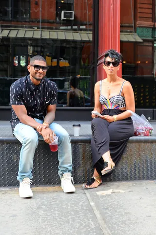 Me and My Honey - Usher and girlfriend Grace Miguel have a little lunch outside in New York City. (Photo: RGK, PacificCoastNews)
