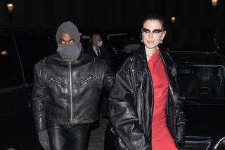 012422-style-kanye-west-and-girlfriend-julia-fox-repeatedly-stop-traffic-during-paris-fashion-week-5.jpg