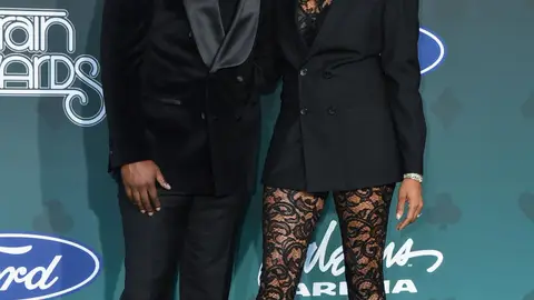 LAS VEGAS, NEVADA - NOVEMBER 17:  Tommicus Walker (L) and Letoya Luckett attend the 2019 Soul Train Awards at the Orleans Arena on November 17, 2019 in Las Vegas, Nevada. (Photo by Mindy Small/FilmMagic)
