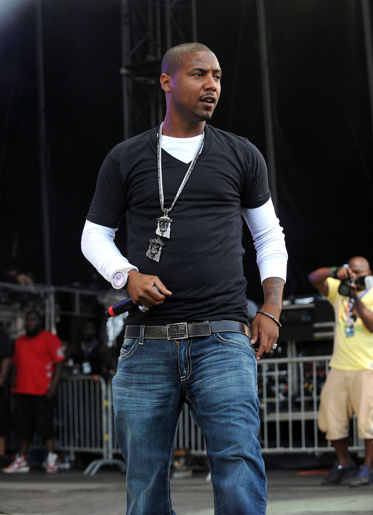 Juelz Santana, “Oh Yes!” Image 11 from The 25 Best Dipset Songs BET
