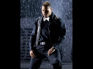 The Visit - Chris Brown made more than a few kids in Harlem happy on Thursday night, March 11. CB transformed himself from an R&B superstar into Sisulu-Walker Charter School's guest for "Family Read Night."