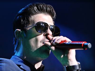Robin Thicke - The son of actor Alan Thicke from '80s sitcom Growing Pains, Robin has six albums under his belt, including one platinum release, The Evolution of Robin Thicke. Thicke has collaborated with some of hip hop's finest, including Jay-Z, 50 Cent and Lil Wayne.&nbsp;