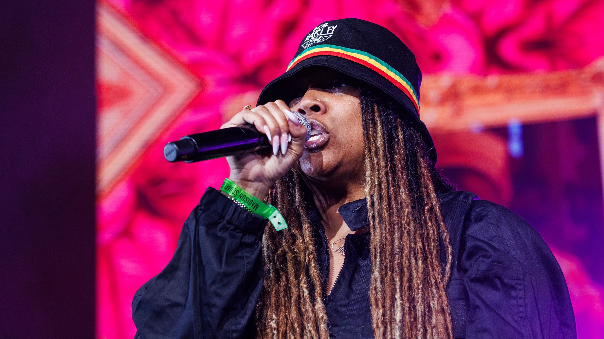 Monie Love Gets Engaged to NPC Physique Competitor Rezell Simmons