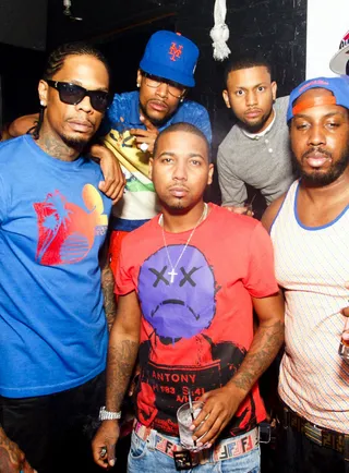 Crew Love - Juelz Santana hits Miami beach with a few of his peeps for the Hennessy V.S. Takeover during Memorial Day Weekend.   (Photo: Rodney Stewart, Darryl Campbell, Arturo Perea, Jahrue)