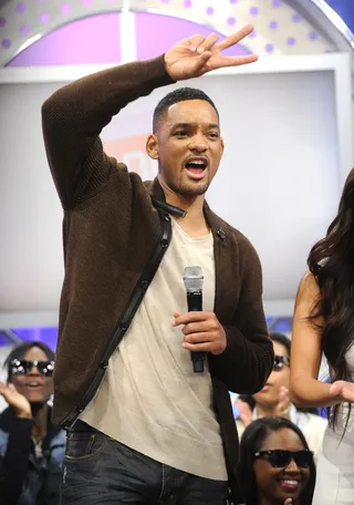 Peace - Will Smith at 106 &amp; Park, May 23, 2012. (Photo: John Ricard / BET).