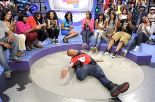 Check me out - Audience member gets down at 106 &amp; Park, May 16, 2012. (Photo: John Ricard / BET)