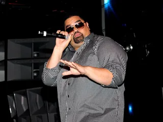 Heavy D - Heavy D performs onstage during the BACARDI &quot;Like It Live&quot; Las Vegas event with Cee-Lo Green&nbsp; at the Marquee Nightclub at The Cosmopolitan of Las Vegas on June 15, 2011 in Las Vegas, Nevada. (Photo: Ethan Miller/Getty Images for Bacardi)