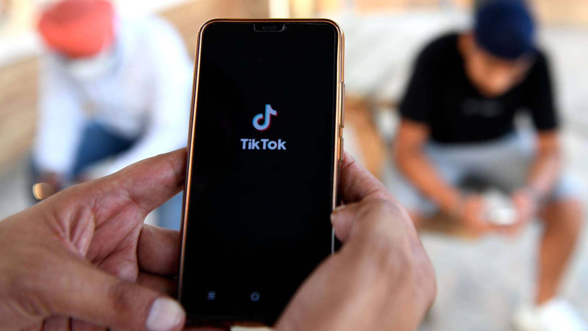 Mom Sues Tiktok After 10 Year Old Daughter Dies From Blackout Challenge Video Clip Bet