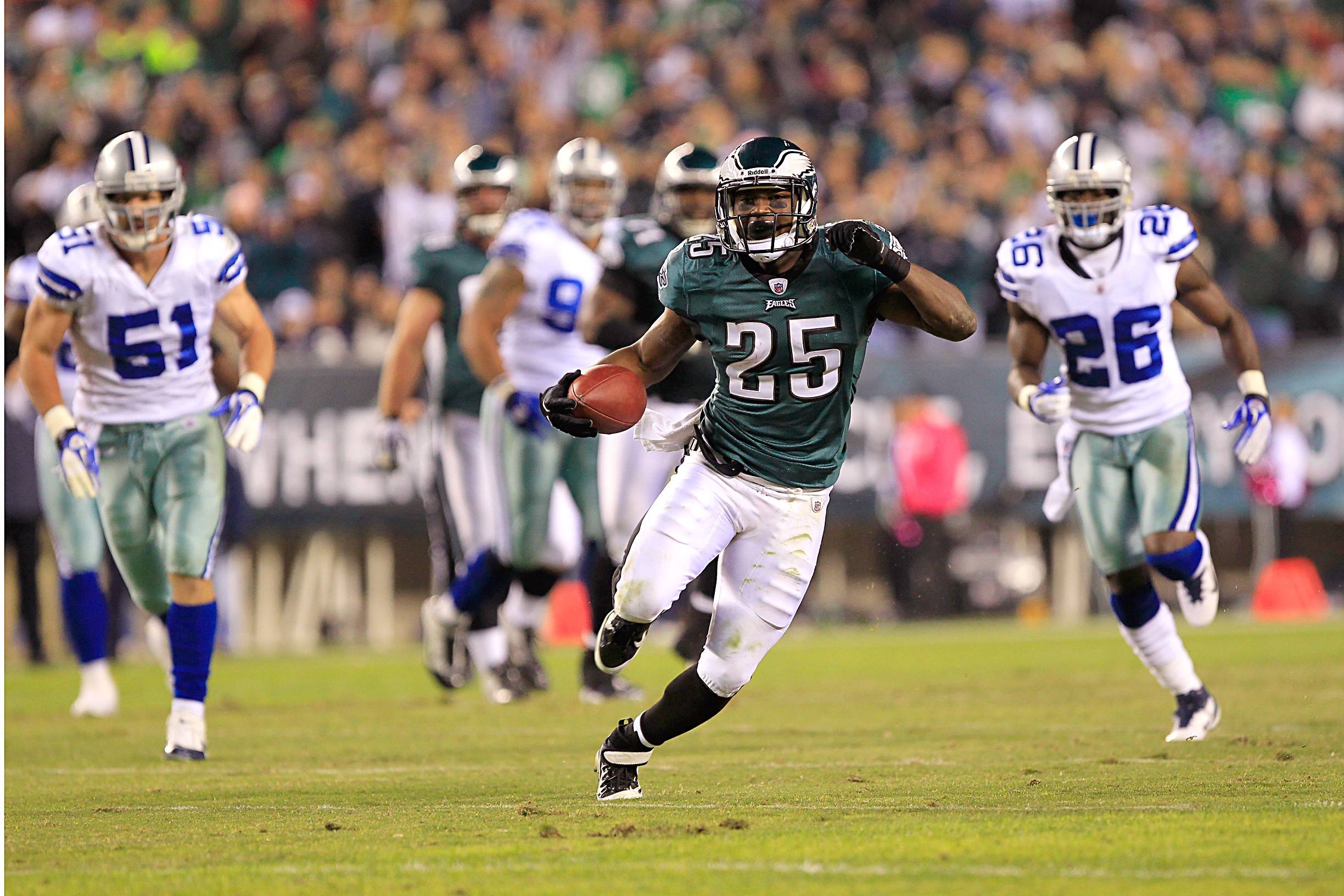 Philadelphia Eagles Stomp All Over Dallas Cowboys | News | BET