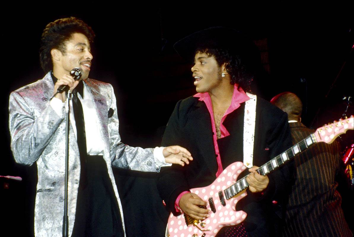 On Time - - Image 1 from The Evolution of Alexander O’Neal | BET