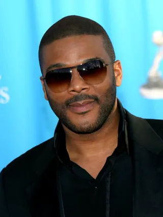 2008: Tyler Perry Looks Dapper With His Aviator Shades While Walking The Carpet At The Awards - (Photo: Getty Images)