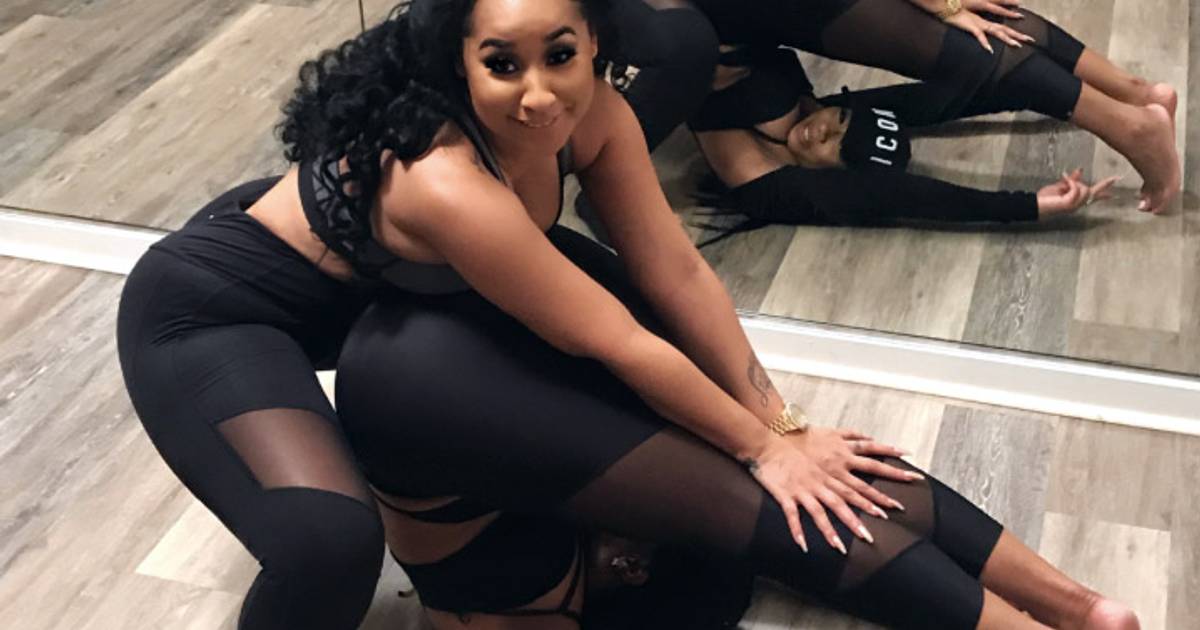 Jordyn Woods shows off rock-hard abs in sports bra and spandex
