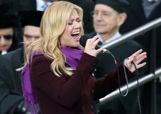 Kelly Clarkson - Kelly Clarkson performed &quot;My Country Tis of Thee&quot; during the presidential inauguration. (Photo: John Moore/Getty Images)