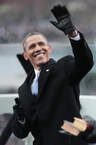 Big Thanks - Obama waves to the crowd following his inauguration ceremony.&nbsp;(Photo: Win McNamee/Getty Images)