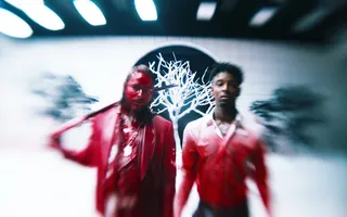 POST MALONE - &quot;ROCKSTAR&quot; FEAT. 21 SAVAGE - (Photo: OVO/Warner Bros/Bloc Nation)&nbsp;