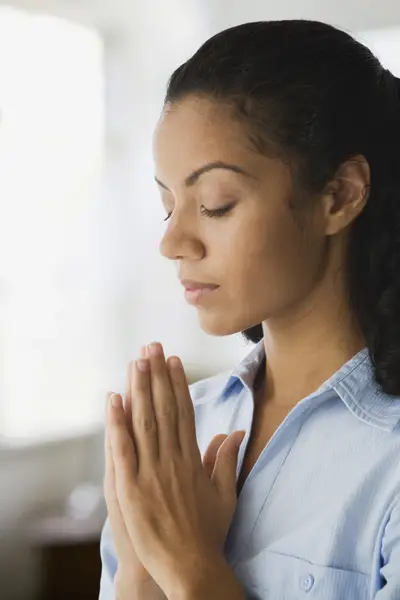 Give Thanks - Whether it means daily prayer or keeping a list of the things you’re grateful for, studies show that gratitude is wonderful for your health. It has been associated with a stronger immune system, better sleep, a more positive outlook and better relationships.&nbsp;(Photo: Jose Luis Pelaez, Inc./Blend Images/Corbis)