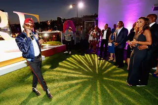 Ro James Puts a Praise on It!&nbsp; - Ro James performs on stage during Debra Lee's Pre-Awards Dinner.&nbsp;(Photo: Mark Davis/Getty Images for BET)