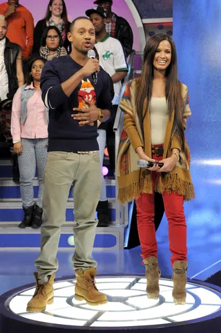 Let's See Here - Terrence J and Rocsi Diaz at 106 &amp; Park, February 1, 2012. (Photo: John Ricard / BET)