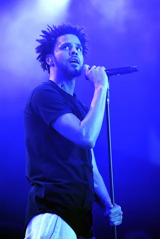 Casual Cole - J. Cole performs at The O2 arena in London. (Photo: Awais, PacificCoastNews)