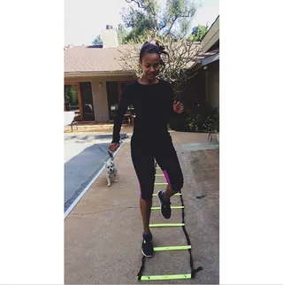 Zoe Saldana @zoesaldana - &quot;Morning workout with Mugsy our dog #fitnessfirst&quot;Zo is working toward that snapback after having twin baby boys last winter. (Photo: Zoe Saldana via Instagram)