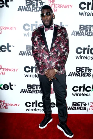 It's Fashionable at the Top - King Solo gives us a picture-worthy moment. &nbsp;(Photo: Leon Bennett/BET/Getty Images for BET)