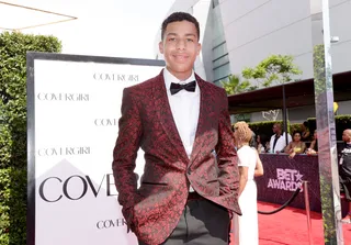 Marcus Scribner&nbsp; - The Black-ish star is killing it in this classic suit. Lookin' clean, young man!  (Photo: Jason Kempin/BET/Getty Images for BET)