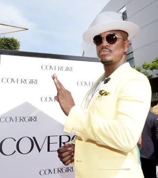 Ne-Yo&nbsp; - The R&amp;B crooner shows off his modeling skills and razor-sharp mustache on the Glam Stage. (Photo: Jason Kempin/BET/Getty Images for BET)