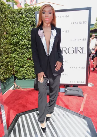 Lil' Mama&nbsp; - A smoky eye and coral lips complement Lil' Mama's confidence.&nbsp;(Photo: Jason Kempin/BET/Getty Images for BET)