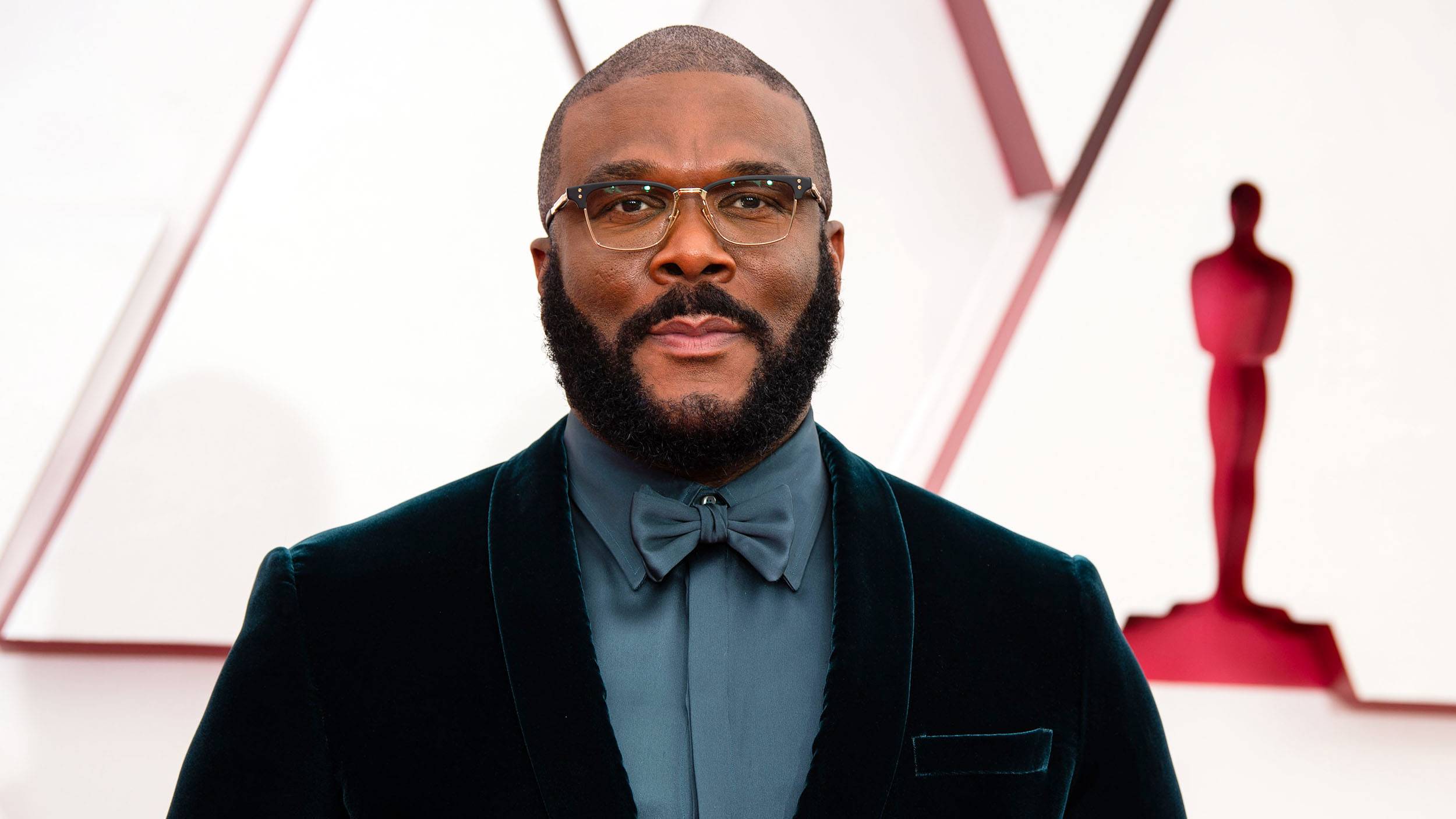 Tyler Perry’s Bentley Wrecked In Los Angeles Car Accident | News | BET