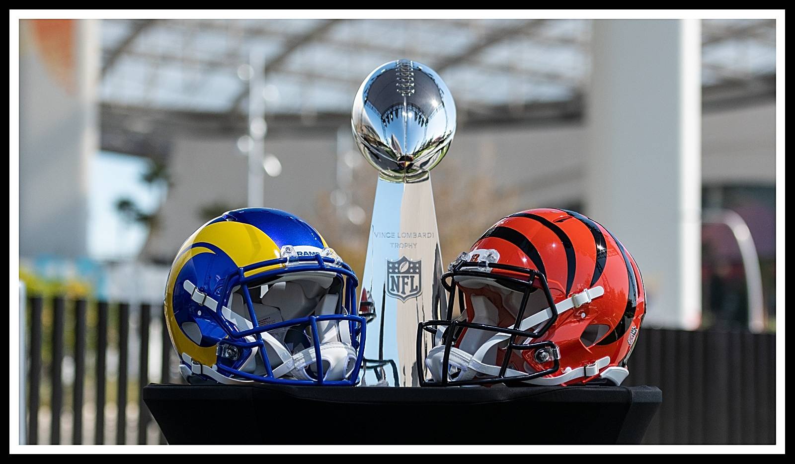Super Bowl, Los Angeles Rams, Cincinnati Bengals, Vince Lombardy 