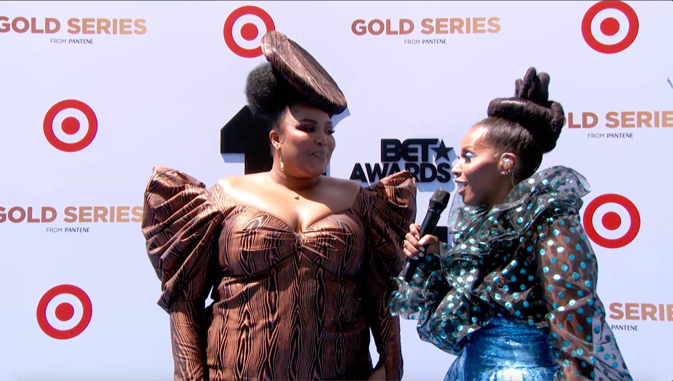 Lizzo - Lizzo partnered her - Image 17 from Big Hair And Baby Hairs: See  Your Faves Mary J. Blige, Saweetie And More Incredible Hair Looks At The  BET Awards