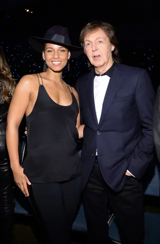 Legendary - Alicia Keys poses with&nbsp;Paul McCartney backstage at &quot;The Night That Changed America: A GRAMMY Salute to the Beatles&quot; at the Los Angeles Convention Center. (Photo: Larry Busacca/Getty Images for NARAS)