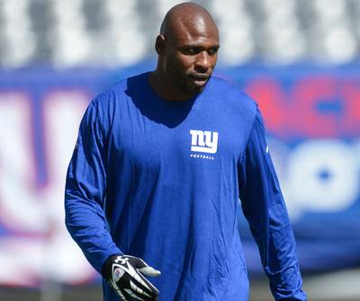 Brandon Jacobs Calls Former 49ers Coach a “B****” - Ouch! Two years later, it appears as though newly retired Giants baller Brandon Jacobs is still mad at San Francisco 49ers head coach Jim Harbaugh. Jacobs, who played for the Niners in 2012, told WFAN’s “Boomer &amp; Carton” show Thursday, “He is a b—-, and that’s why he’s never won anything.”&nbsp;(Photo: Ron Antonelli/Getty Images)