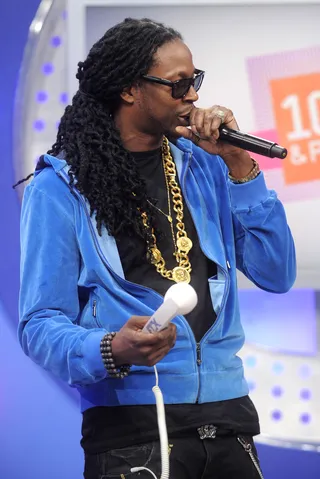 Talk to Me - 2 Chainz at 106 &amp; Park, February 23, 2012. (Photo: John Ricard / BET)
