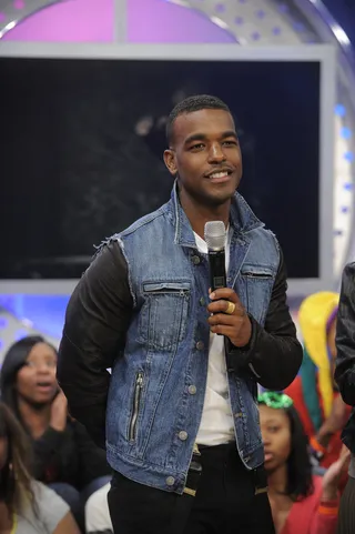 I'm Here - Luke James at 106 &amp; Park, February 21, 2012. (Photo: John Ricard / BET)