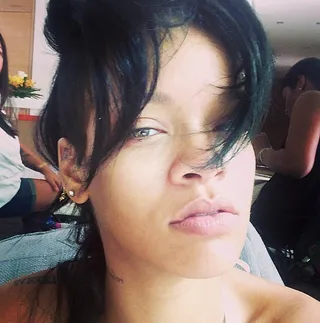 Rihanna @badgalriri - What a natural beauty! Rih Rih rocks a bare face and still manages to look like perfection.(Photo: Rihanna via Instagram)