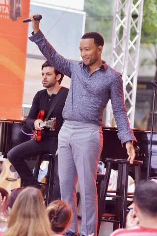 Morning Serenade - John Legend performs for a crowd of fans outside of Rockefeller Center on the Today&nbsp;show in New York City. (Photo: Stephen Lovekin/Getty Images)