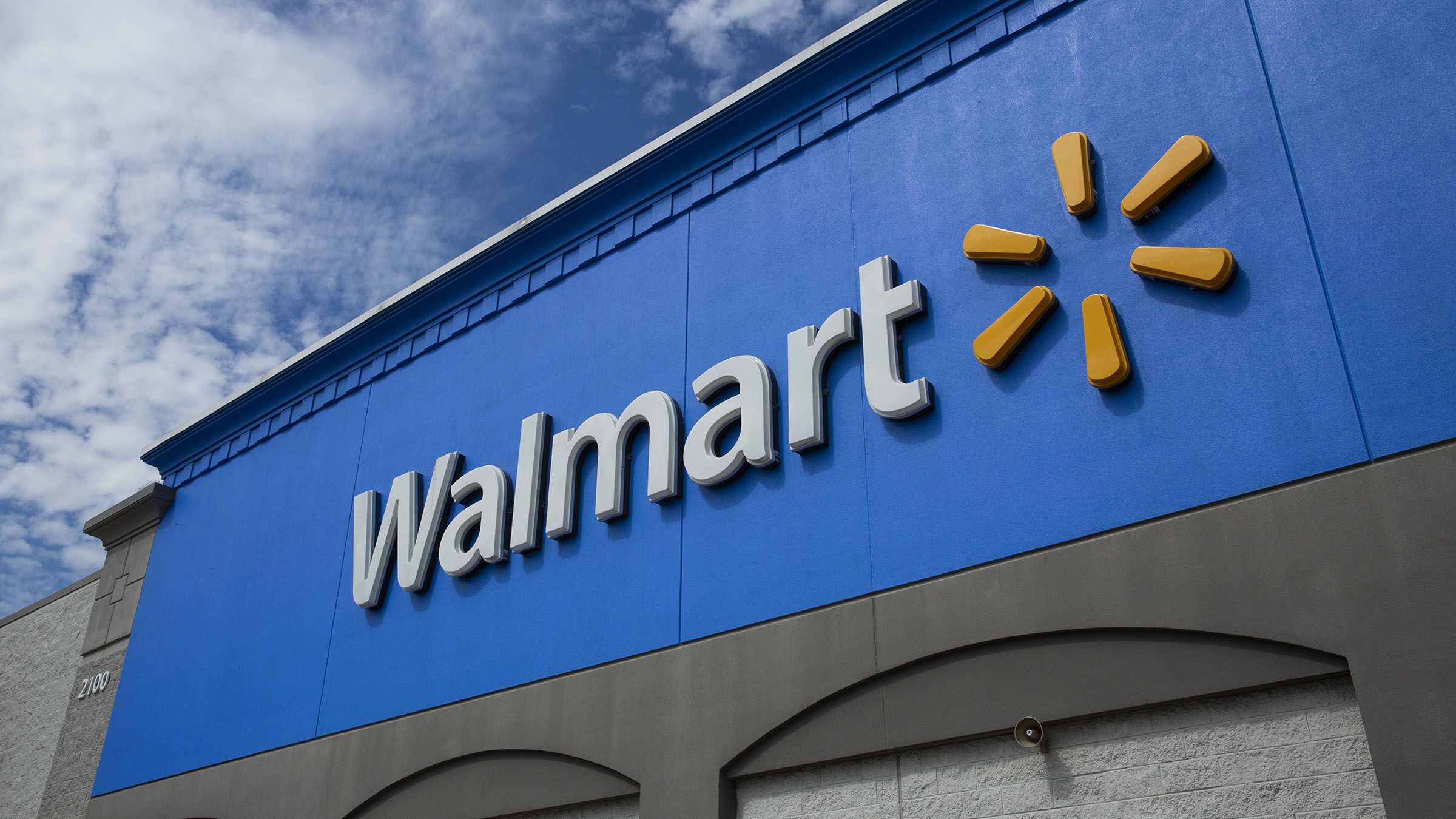 Oregon Walmart Ordered To Pay 4.4 Million To Man For Racial Profiling(02)