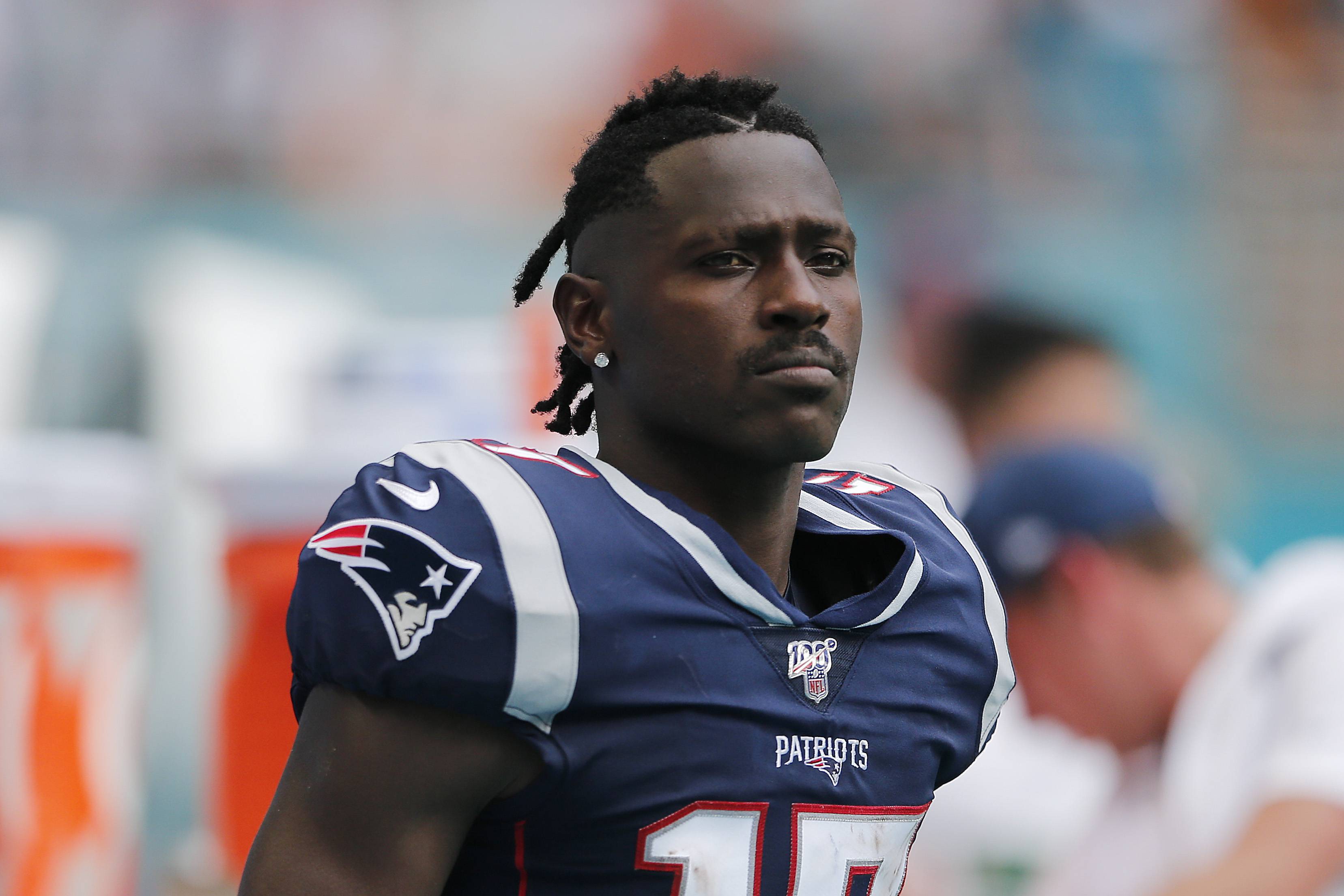Betrayal! Antonio Brown'S Private Messages Publicly Shamed! - bcbppwb