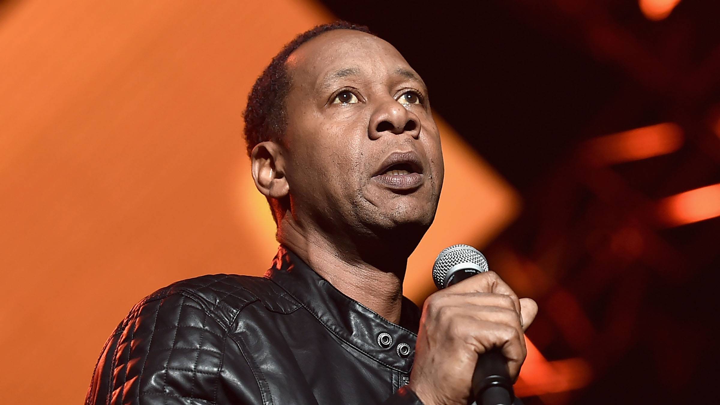 Comedian Mark Curry Claims He Was Racially Profiled While Staying At