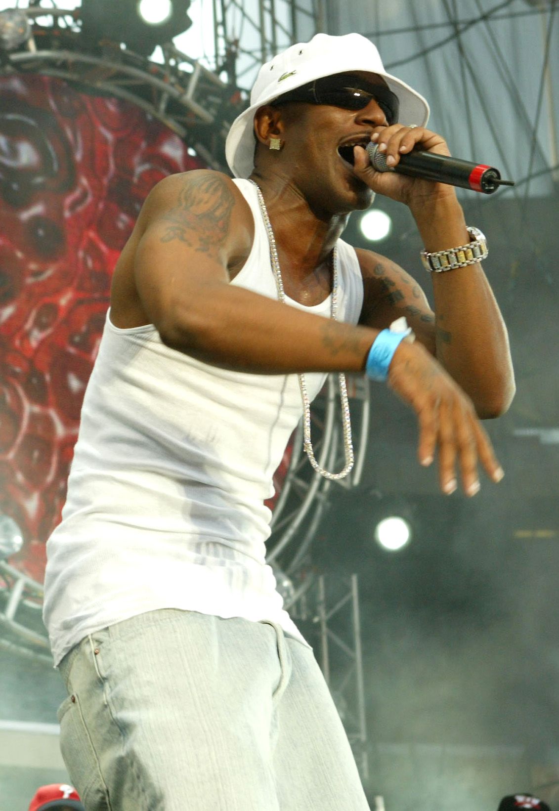 Camron, “Down and Out” Image 4 from The 25 Best Dipset Songs BET