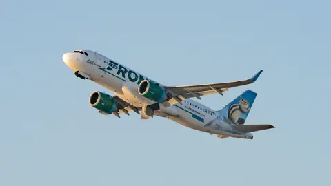 LOS ANGELES, CA - AUGUST 27: Frontier Airlines Airbus A320 takes off from Los Angeles international Airport on August 27, 2020 in Los Angeles, California.  (Photo by AaronP/Bauer-Griffin/GC Images)