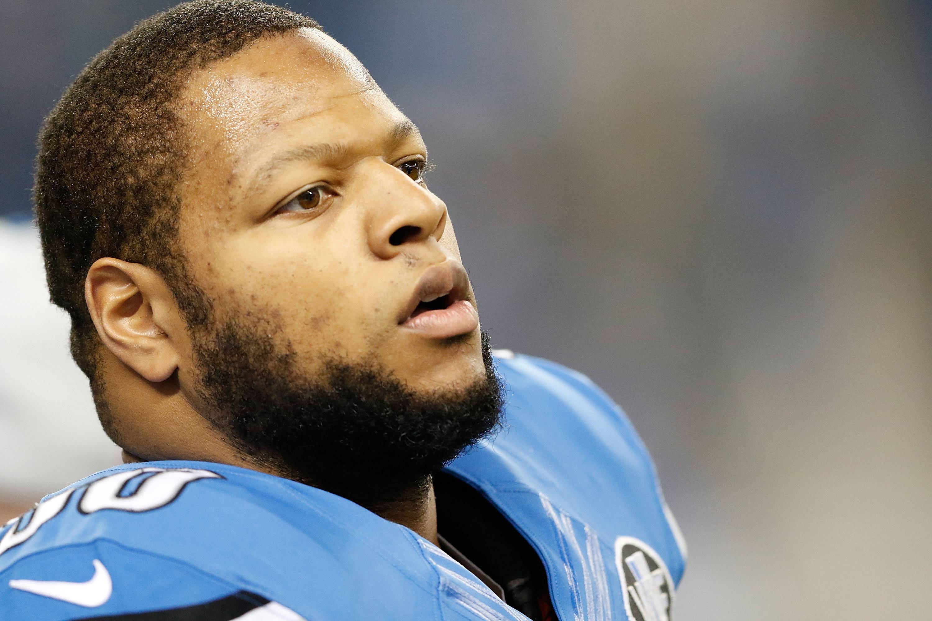 Ndamukong Suh of Detroit Lions wins appeal, will play in playoff