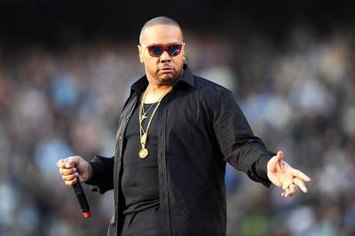 /content/dam/betcom/images/2014/05/Shows/106-and-park-05-11-05-20/051414-Shows-106-Park-On-106-Tonight-Timbaland.jpg
