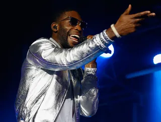 Best International Act: UK: Tinie Tempah  - Tinie Tempah made moves in the States and in England as his hit single "Trampoline" with 2 Chainz erupted in clubs throughout the globe and earned him a nomination for Best International Act: UK.&nbsp;&nbsp;(Photo: Simone Joyner/Getty Images)