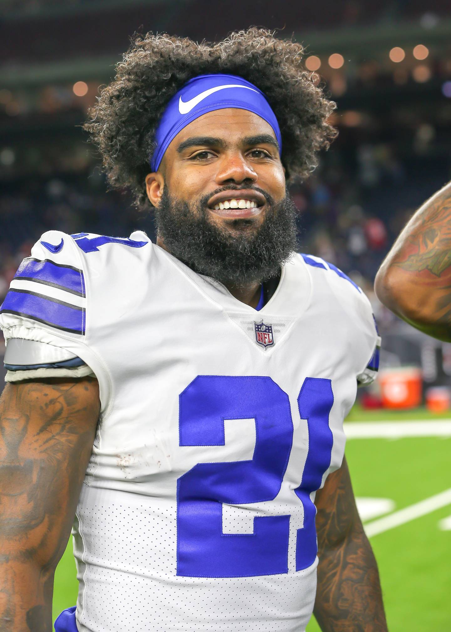 Zeke Elliott Secures The Bag And The Highest Paid Running Back