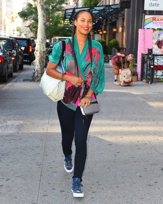 Home Girl - Actress and former fashion model Joy Bryant is all smiles in her native NYC.(Photo: RobO/Splash News)