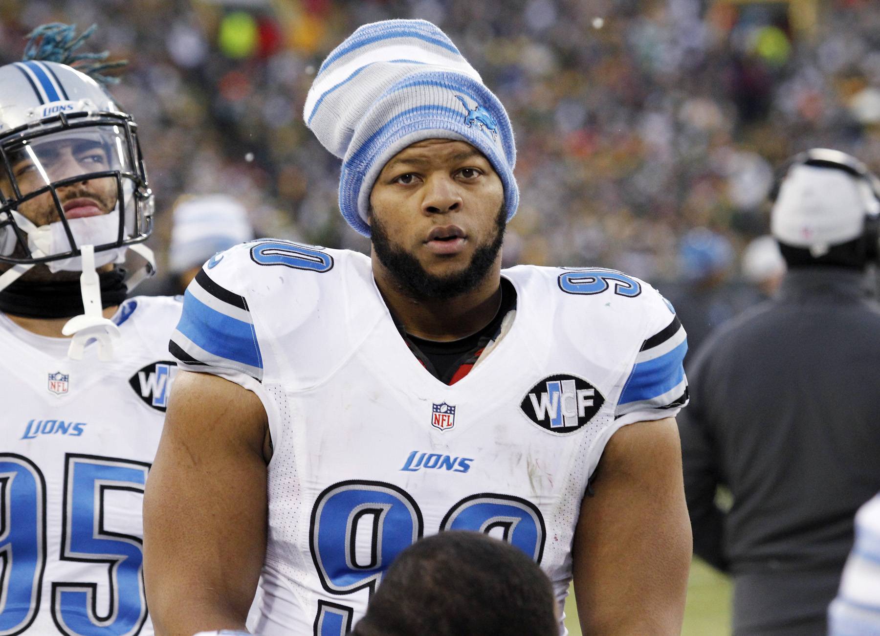 Ndamukong Suh Suspended for Detroit Lions Playoff Game, News